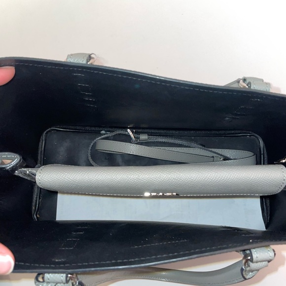 Prada-Saffiano Cuir Large Double Tote Bag with strap - Picture 6 of 15